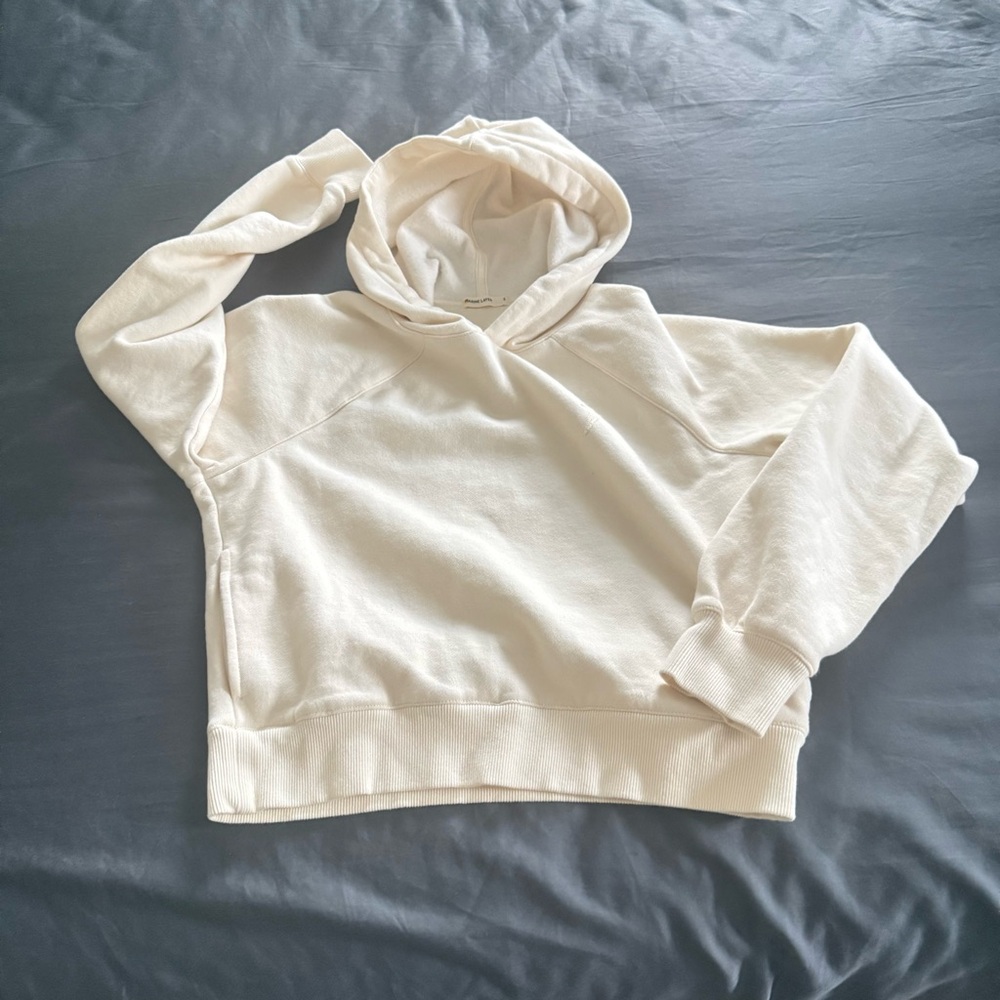 Marine Layer Women’s Cream-Colored Cropped Hoodie